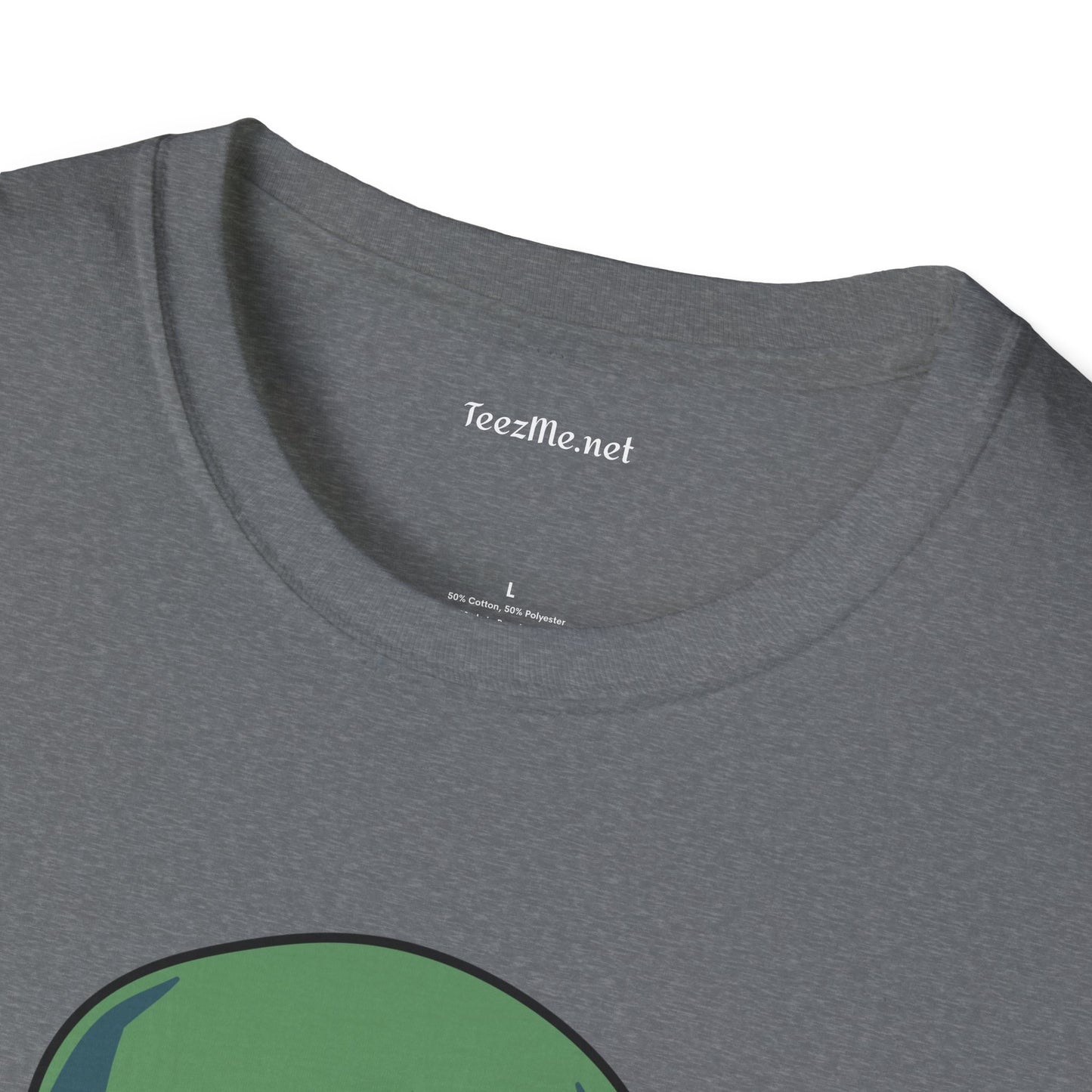 Alien Eating Pizza  Unisex Softstyle T-Shirt 100% Cotton Graphic