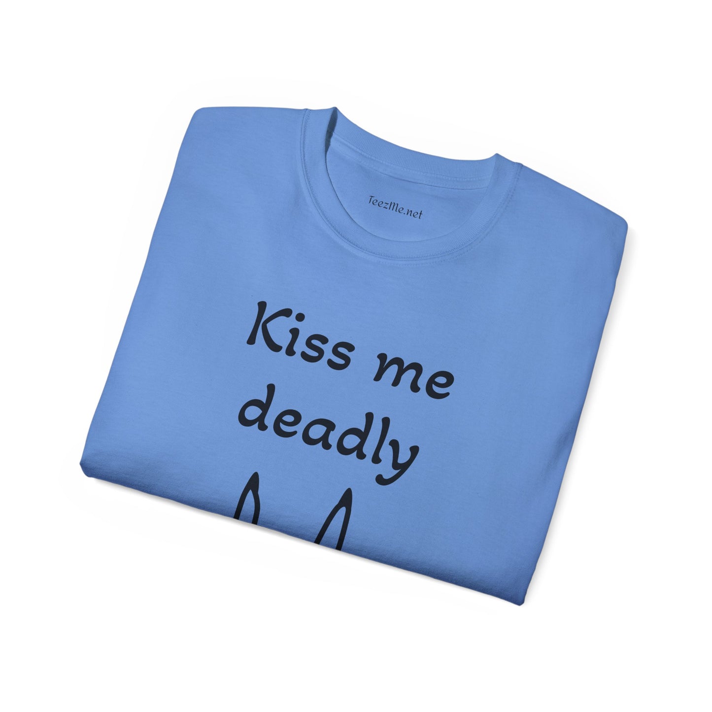 Kiss me deadly - Unisex Ultra Cotton Tee