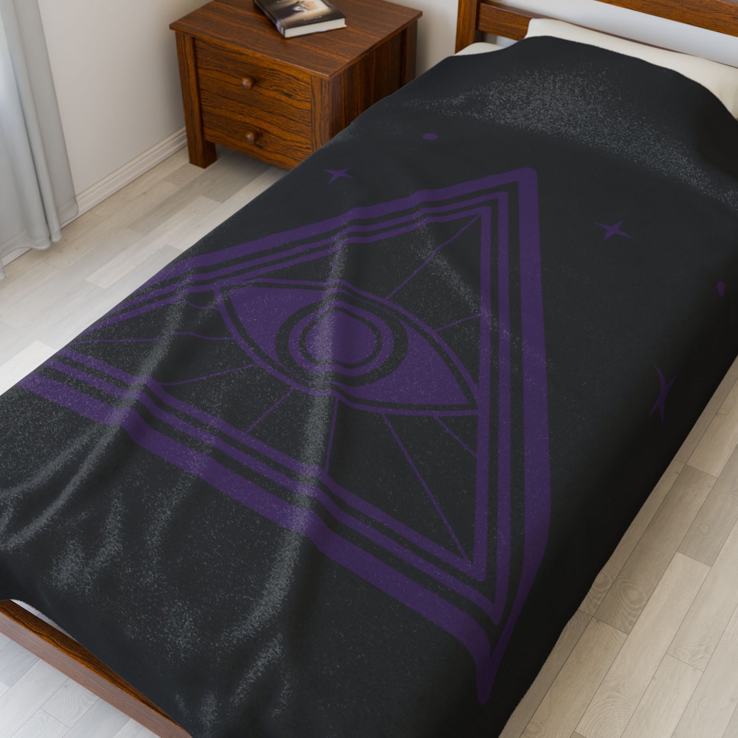Protective Eye Velveteen Plush Blanket