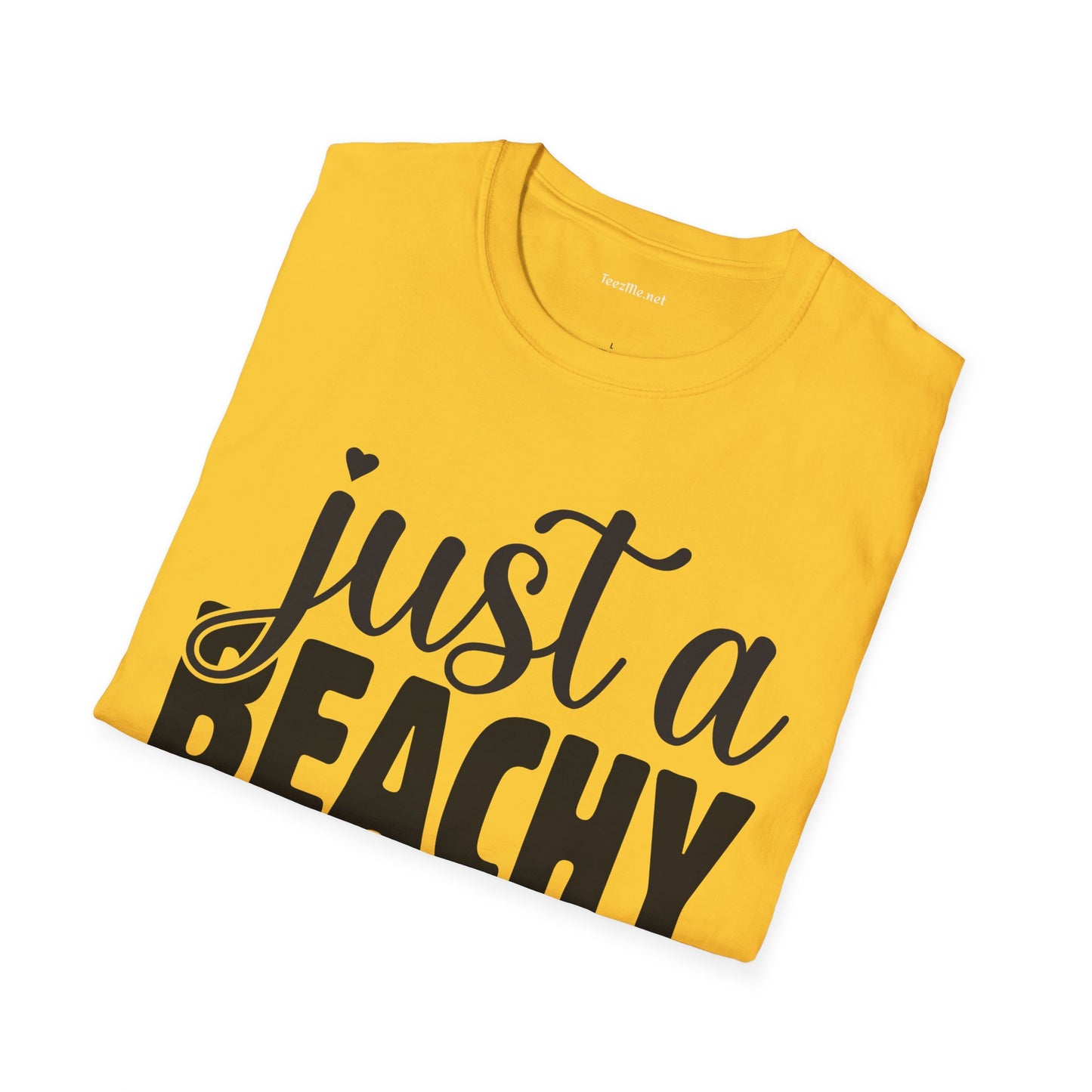 Just a BEACHY kind of girl Unisex Softstyle T-Shirt 100% Cotton Graphic