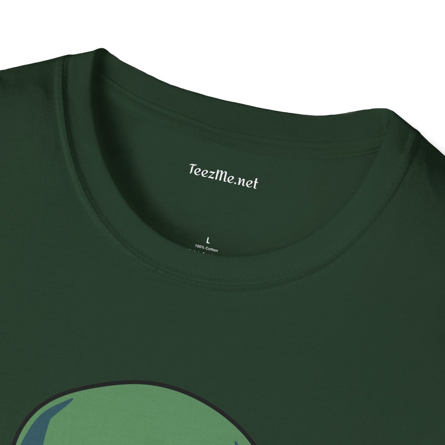 Alien Eating Pizza  Unisex Softstyle T-Shirt 100% Cotton Graphic