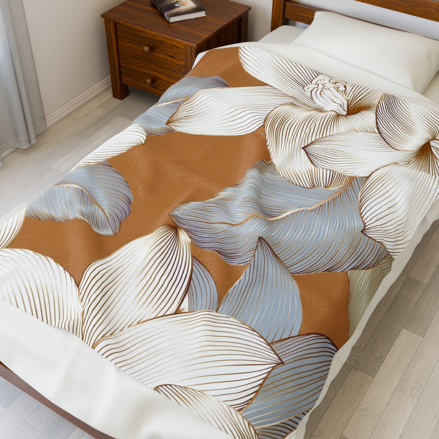 Floral Dreams Velveteen Plush Blanket