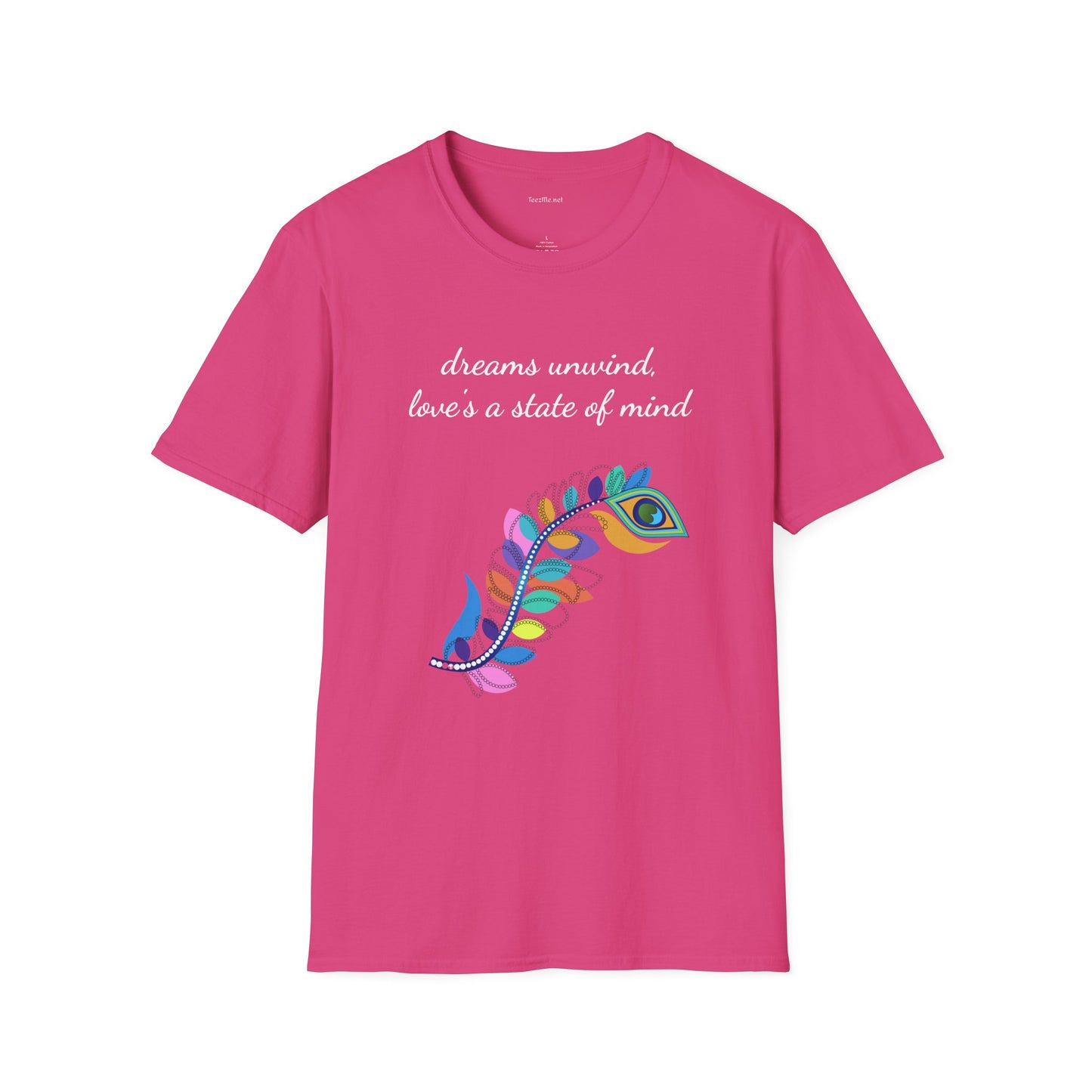Dreams unwind - Unisex Softstyle T-Shirt 100% Cotton Graphic