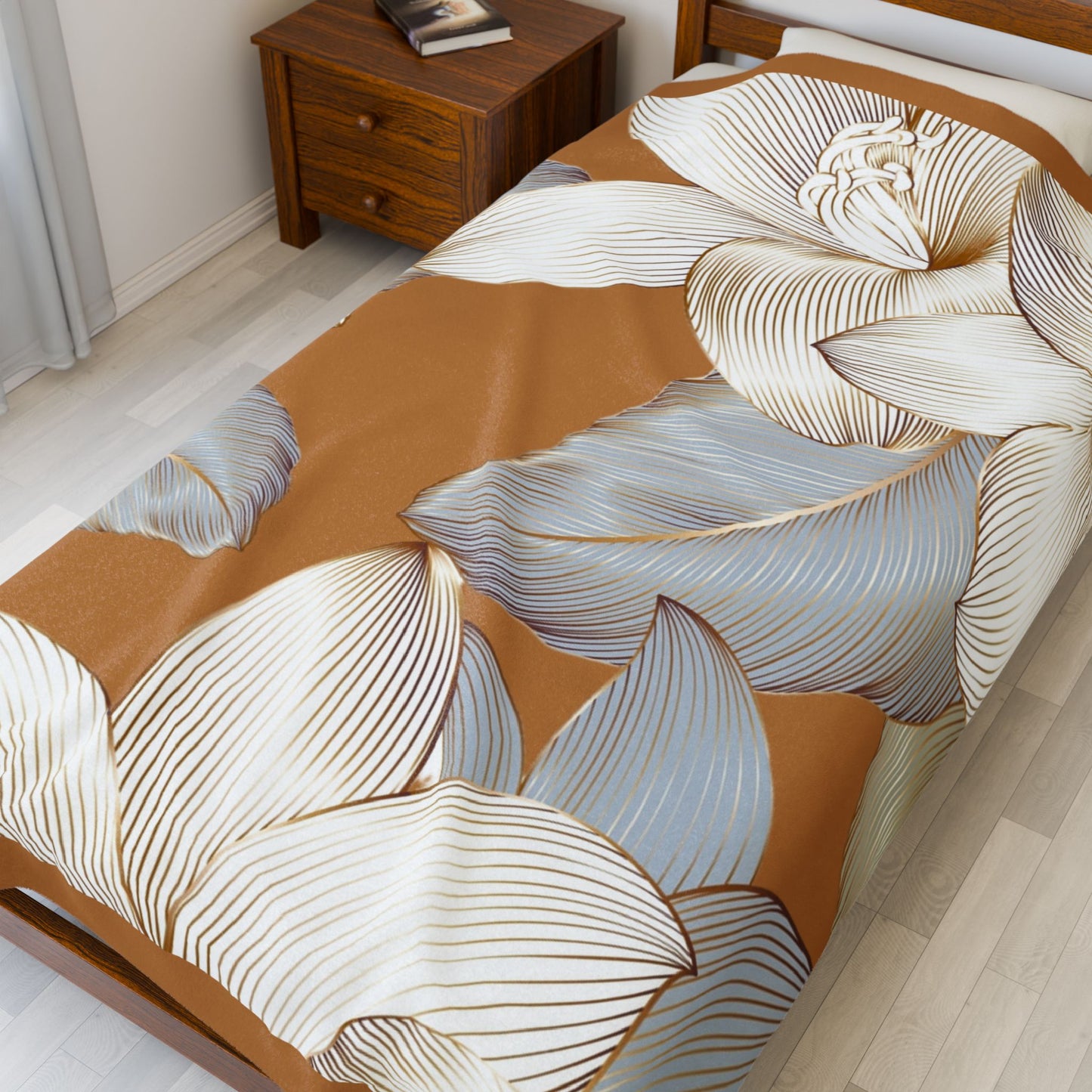 Floral Dreams Velveteen Plush Blanket