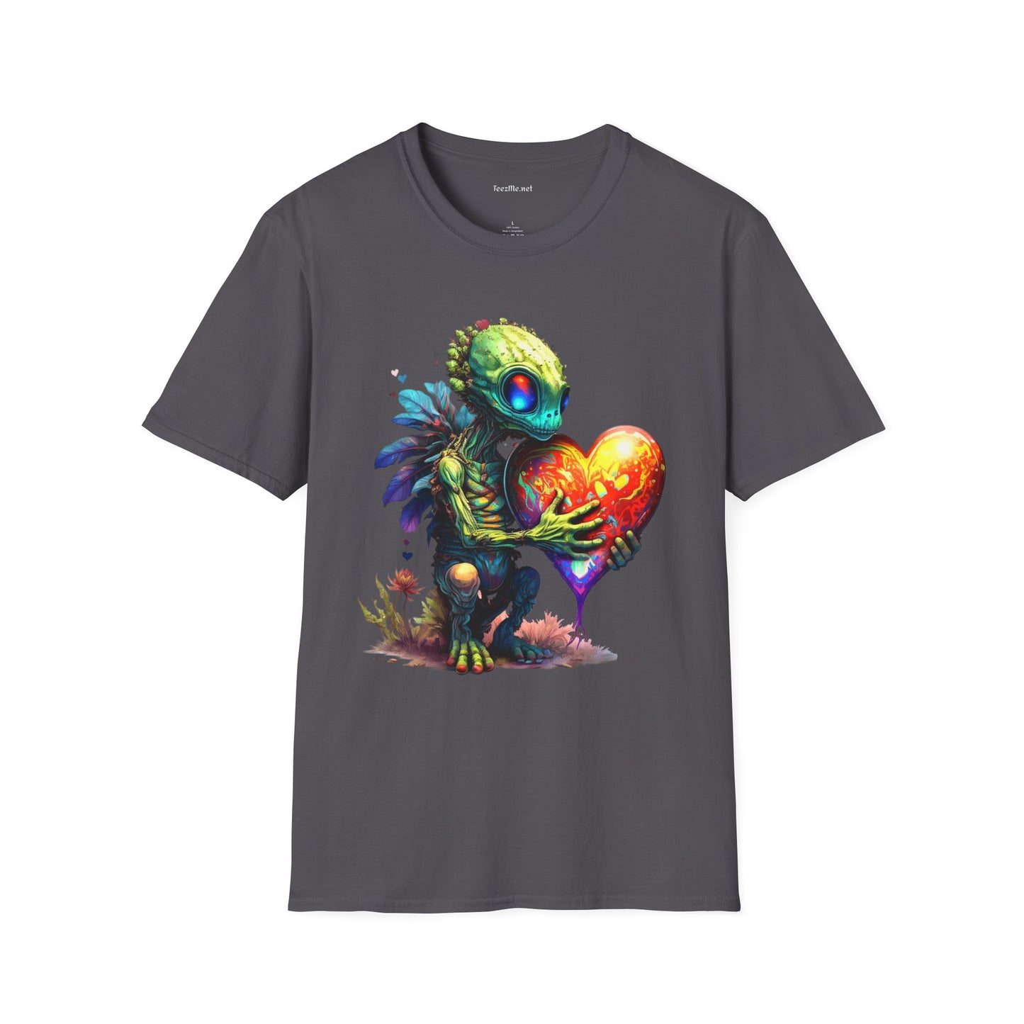 Alien Holding A Heart Unisex Softstyle T-Shirt 100% Cotton Graphic