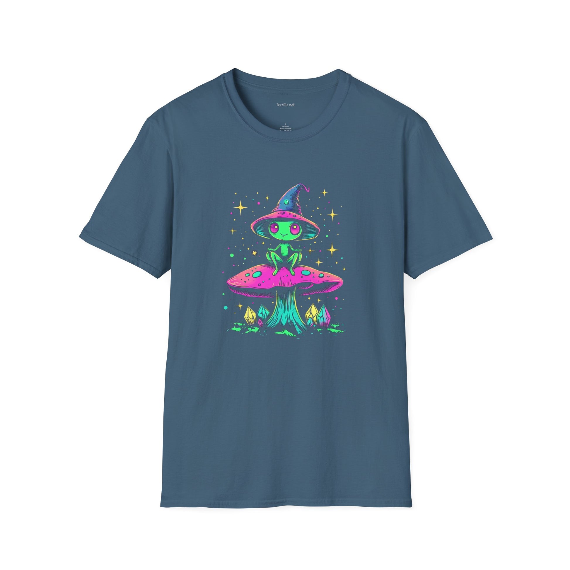Alien sitting on mushroom - Unisex Softstyle T-Shirt 100% Cotton Graphic