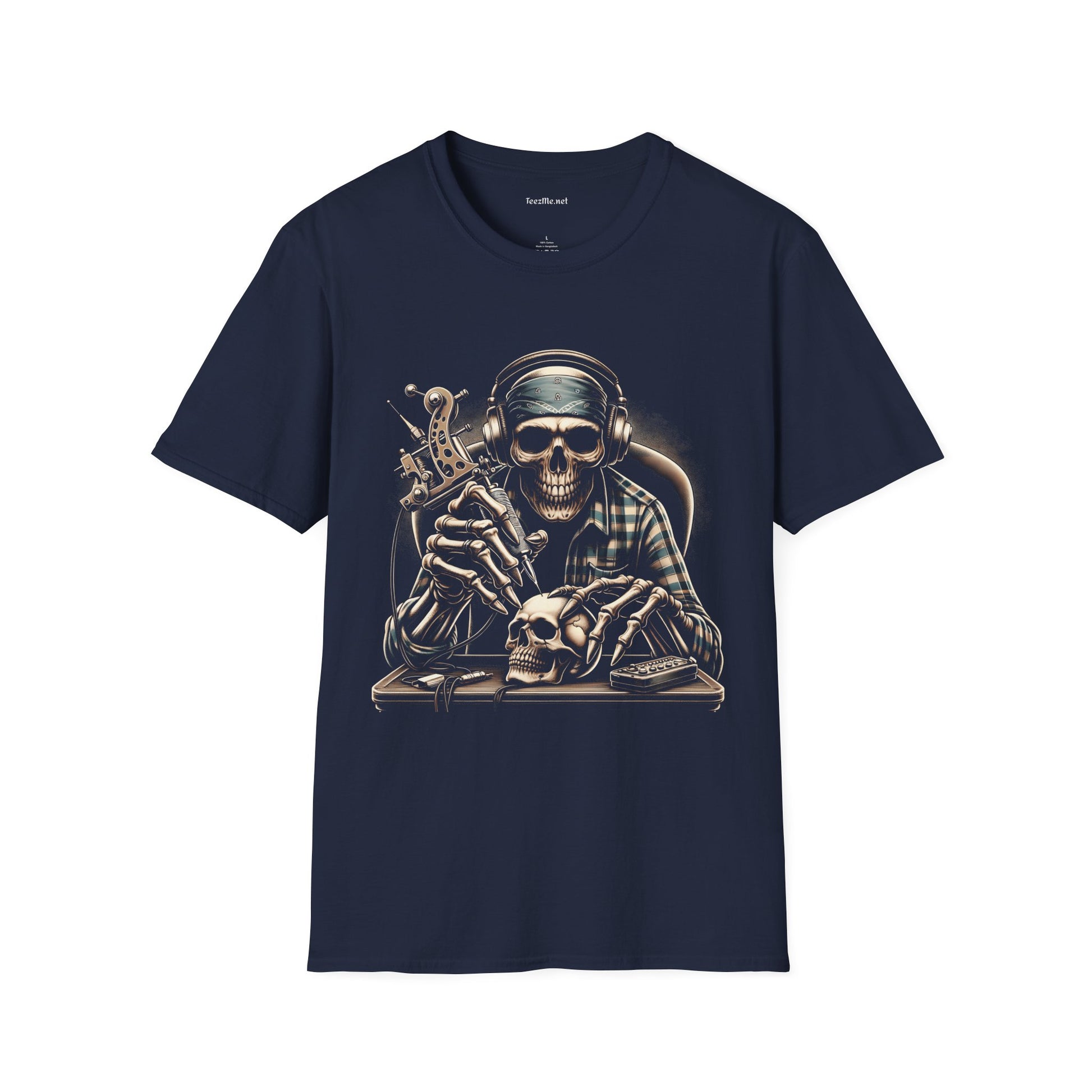 Skull Tattoo Artist 01 Unisex Soft Style T-Shirt 100% Cotton Graphic