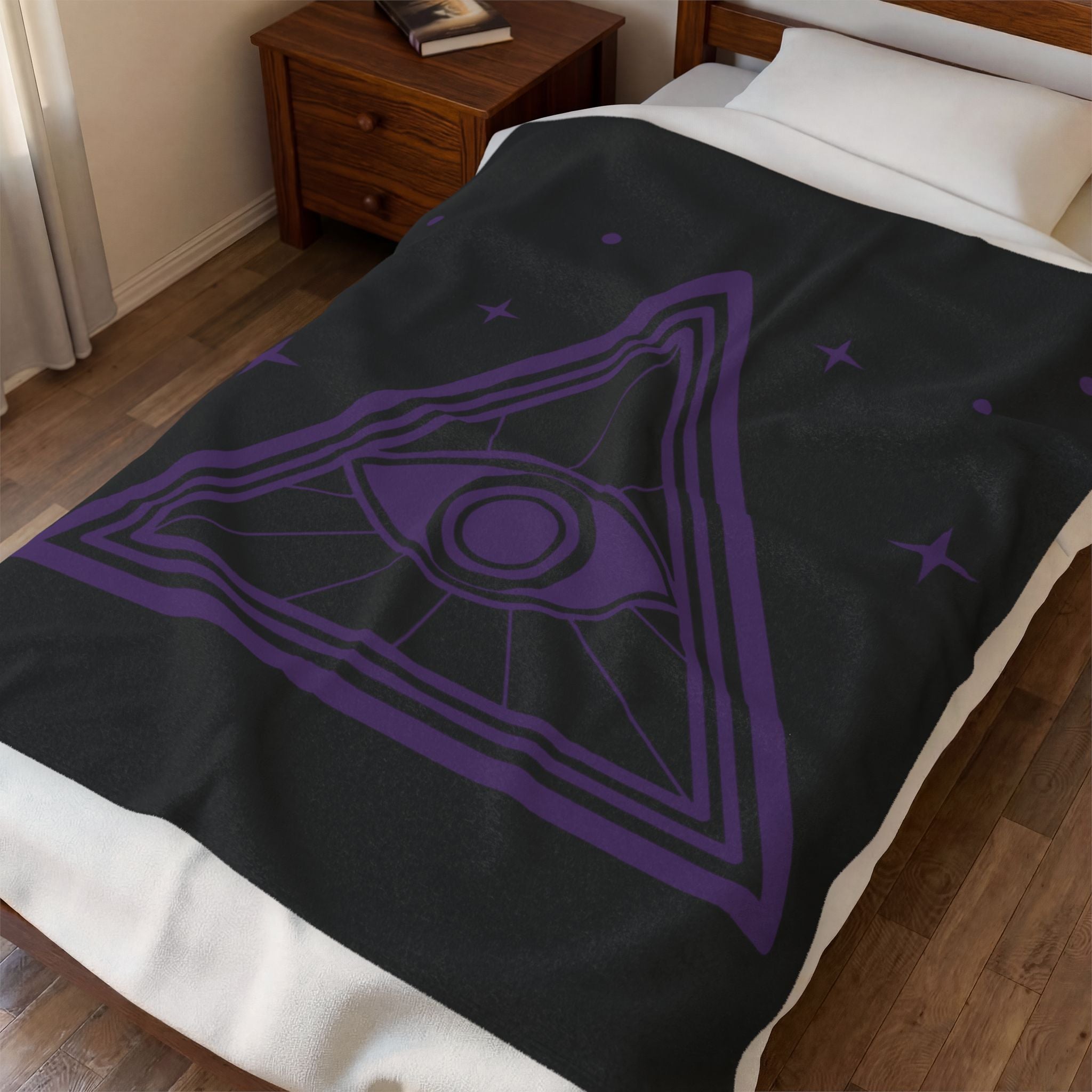 Protective Eye Velveteen Plush Blanket
