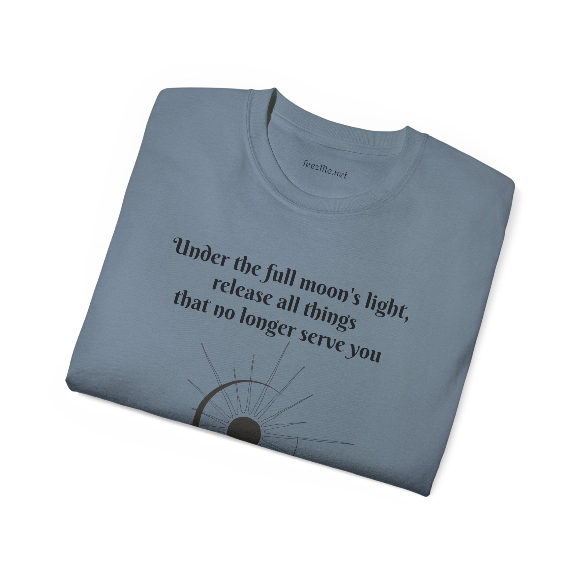 Under the full moon's - Unisex Ultra Cotton Tee
