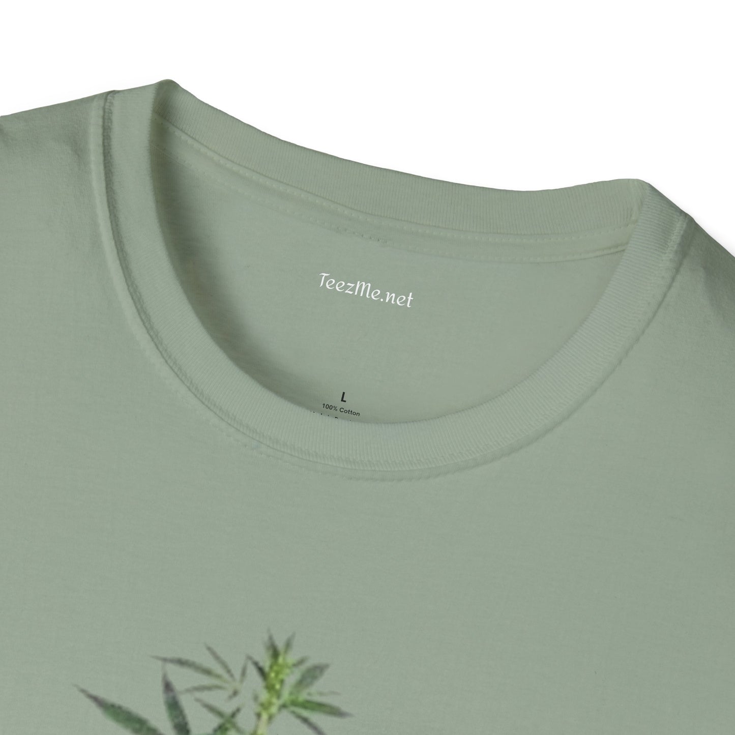 Weed Plant - nisex Softstyle T-Shirt 100% Cotton Graphic