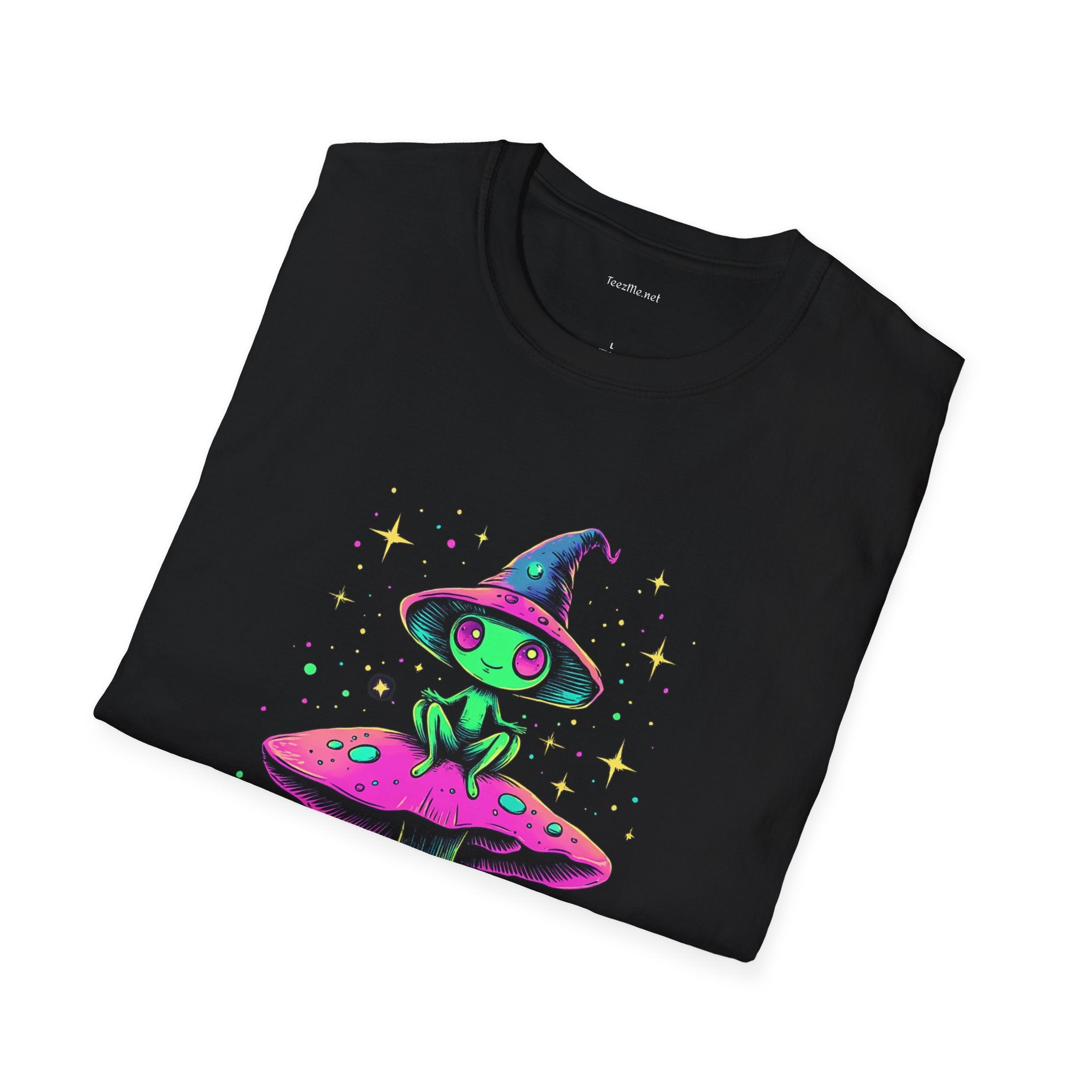 Alien sitting on mushroom - Unisex Softstyle T-Shirt 100% Cotton Graphic