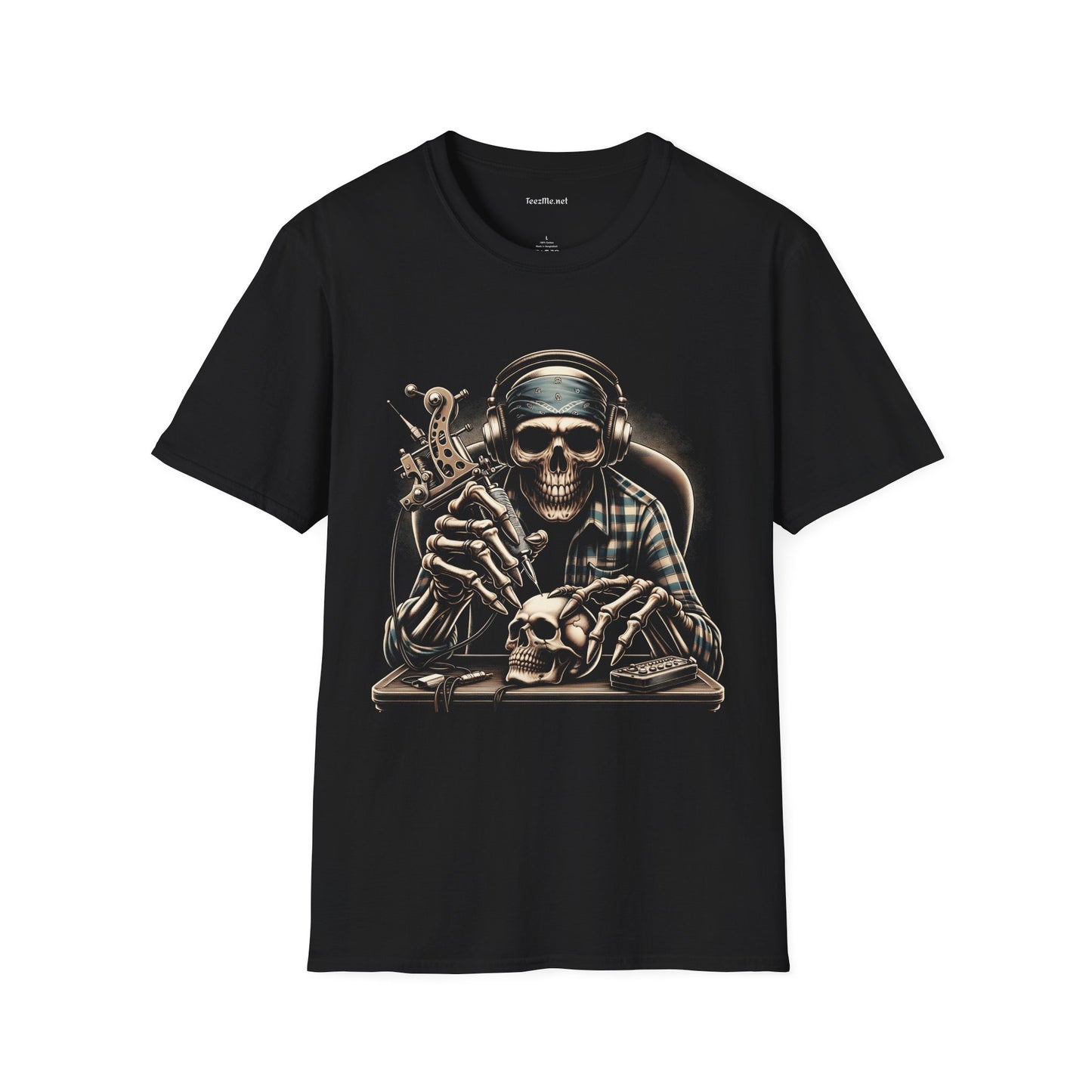 Skull Tattoo Artist 01 Unisex Soft Style T-Shirt 100% Cotton Graphic