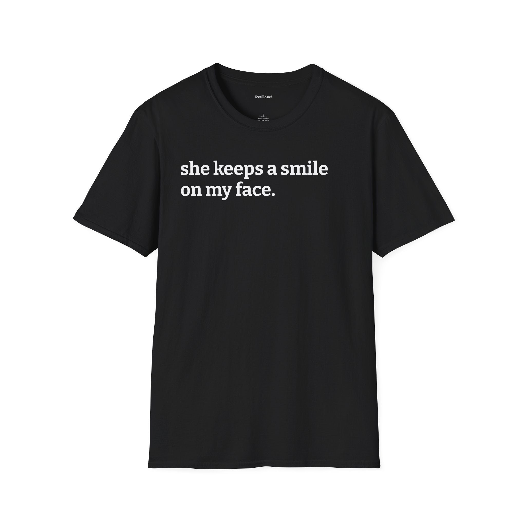 She Keeps a Smile On My Face T‑Shirt