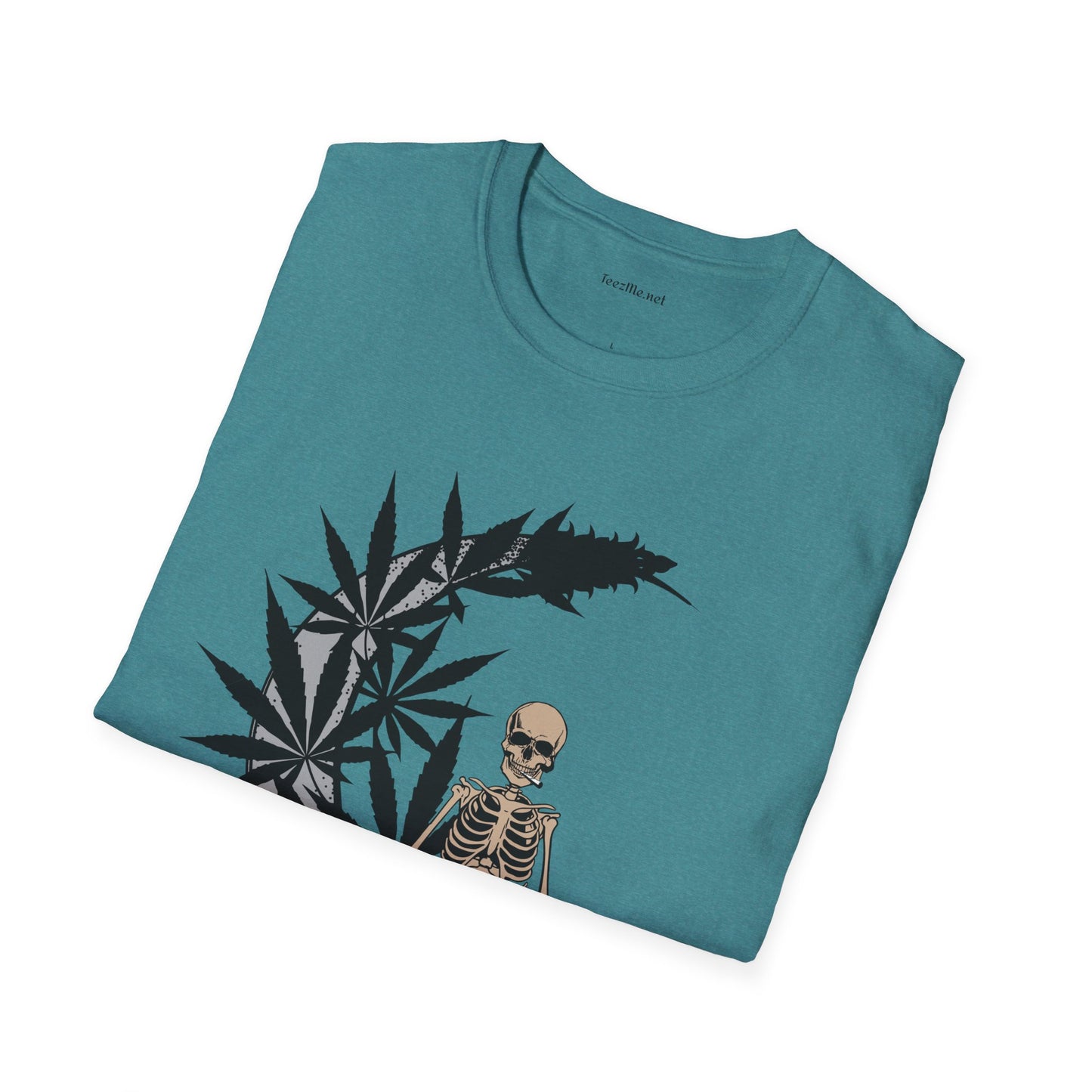 Smoking Skeleton - Unisex Softstyle T-Shirt 100% Cotton Graphic