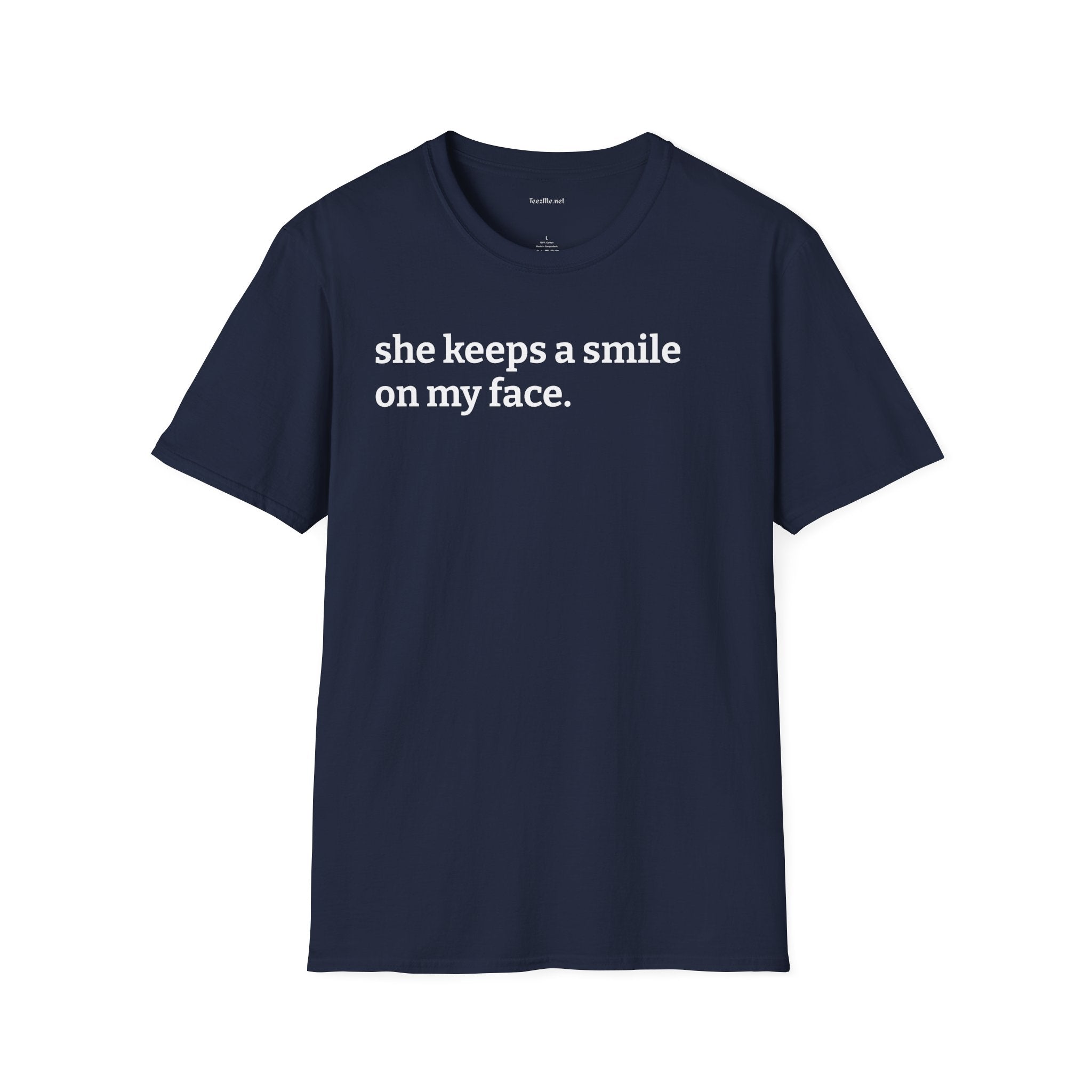 She Keeps a Smile On My Face T‑Shirt