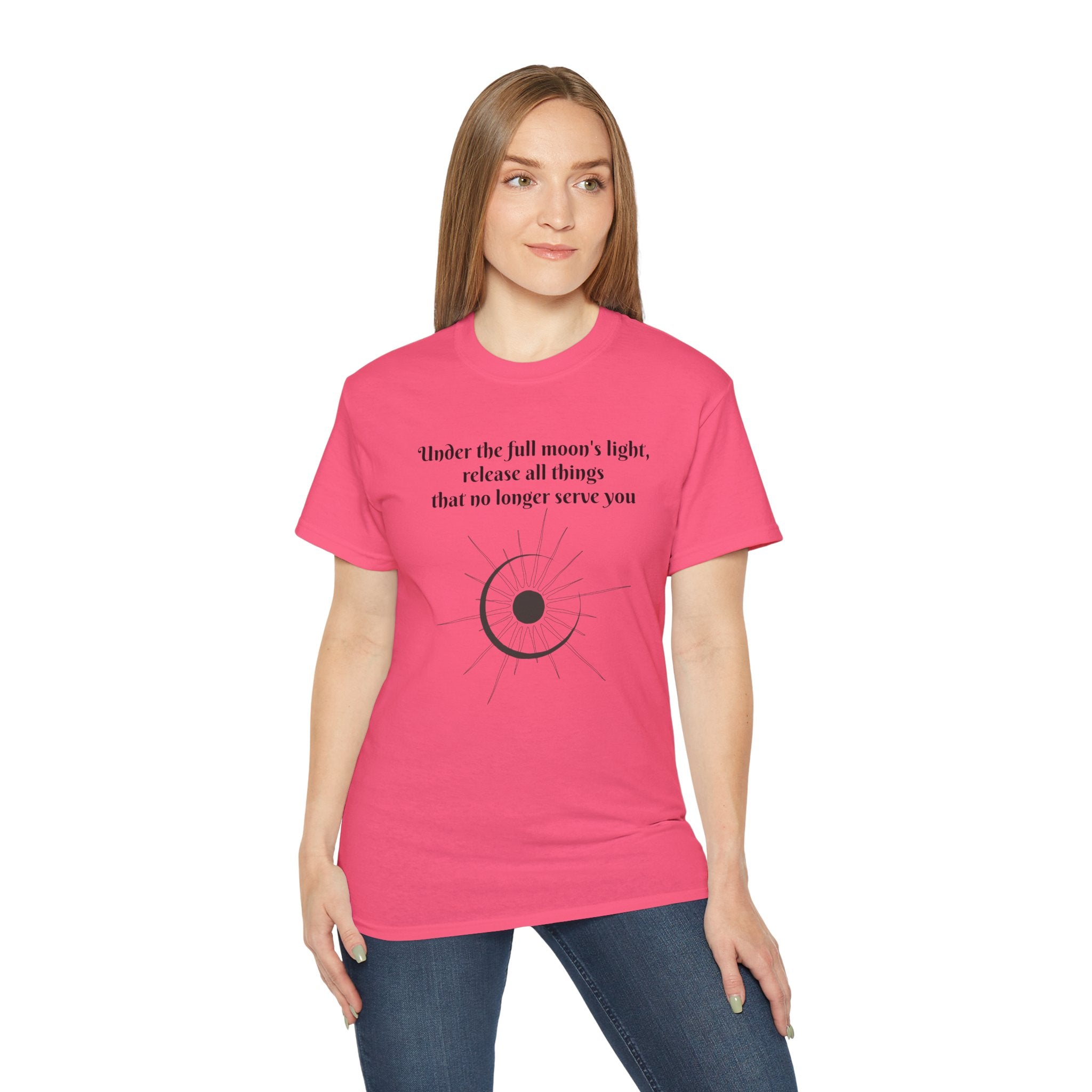 Under the full moon's - Unisex Ultra Cotton Tee