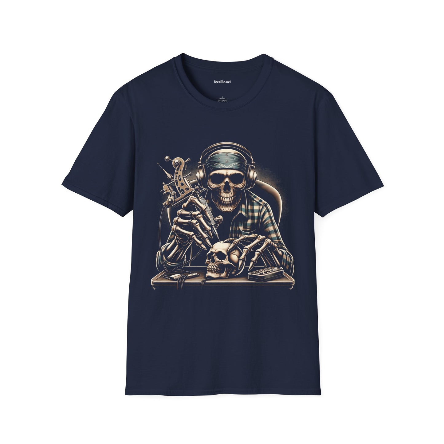 Skull Tattoo Artist 01 Unisex Soft Style T-Shirt 100% Cotton Graphic