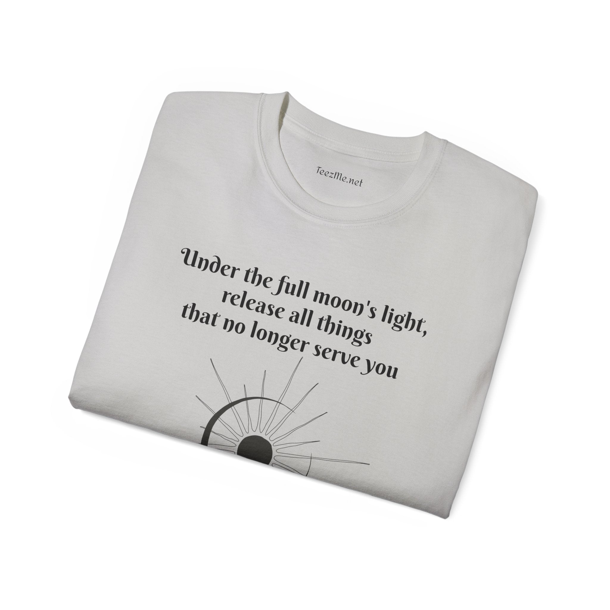 Under the full moon's - Unisex Ultra Cotton Tee