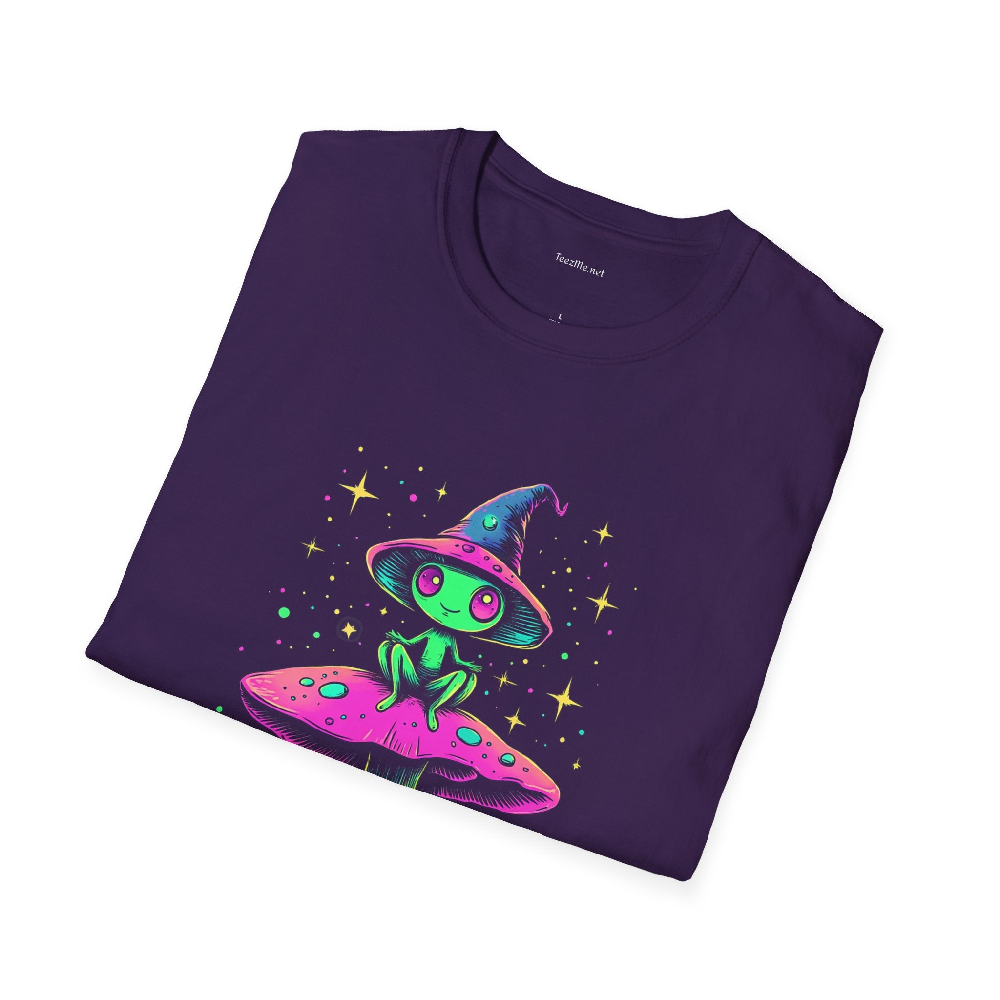 Alien sitting on mushroom - Unisex Softstyle T-Shirt 100% Cotton Graphic