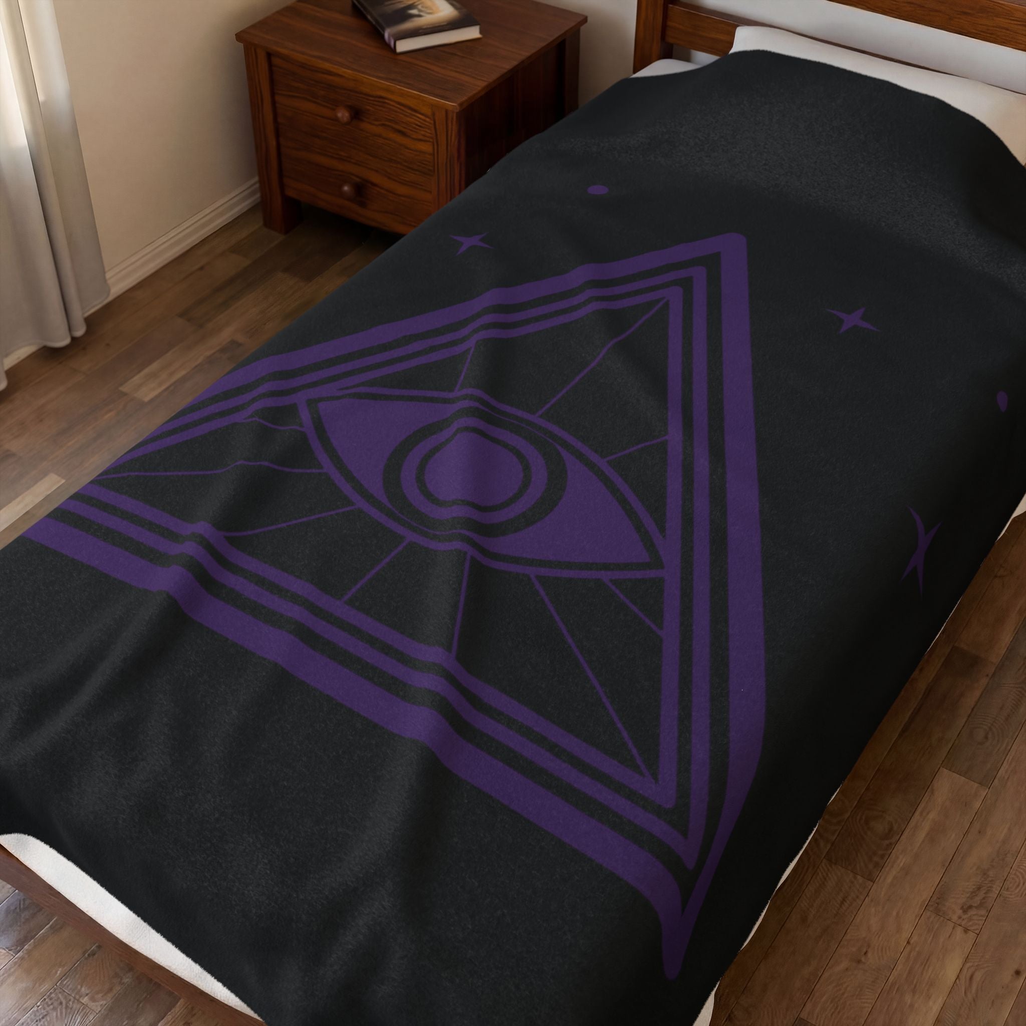 Protective Eye Velveteen Plush Blanket