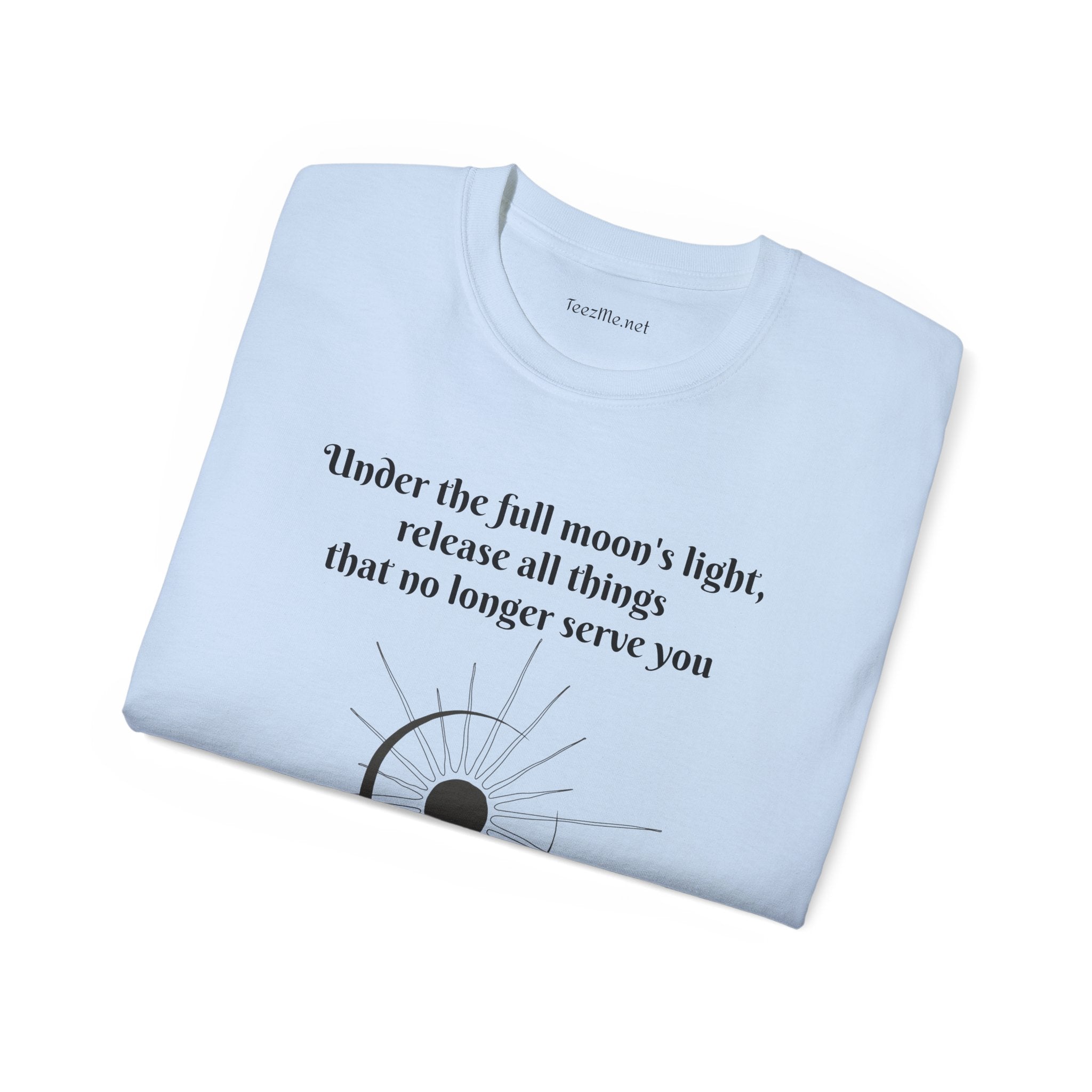 Under the full moon's - Unisex Ultra Cotton Tee
