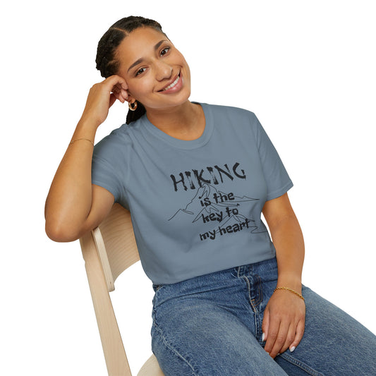 Hiking is the key to my heart  - Unisex Softstyle T-Shirt 100% Cotton Graphic