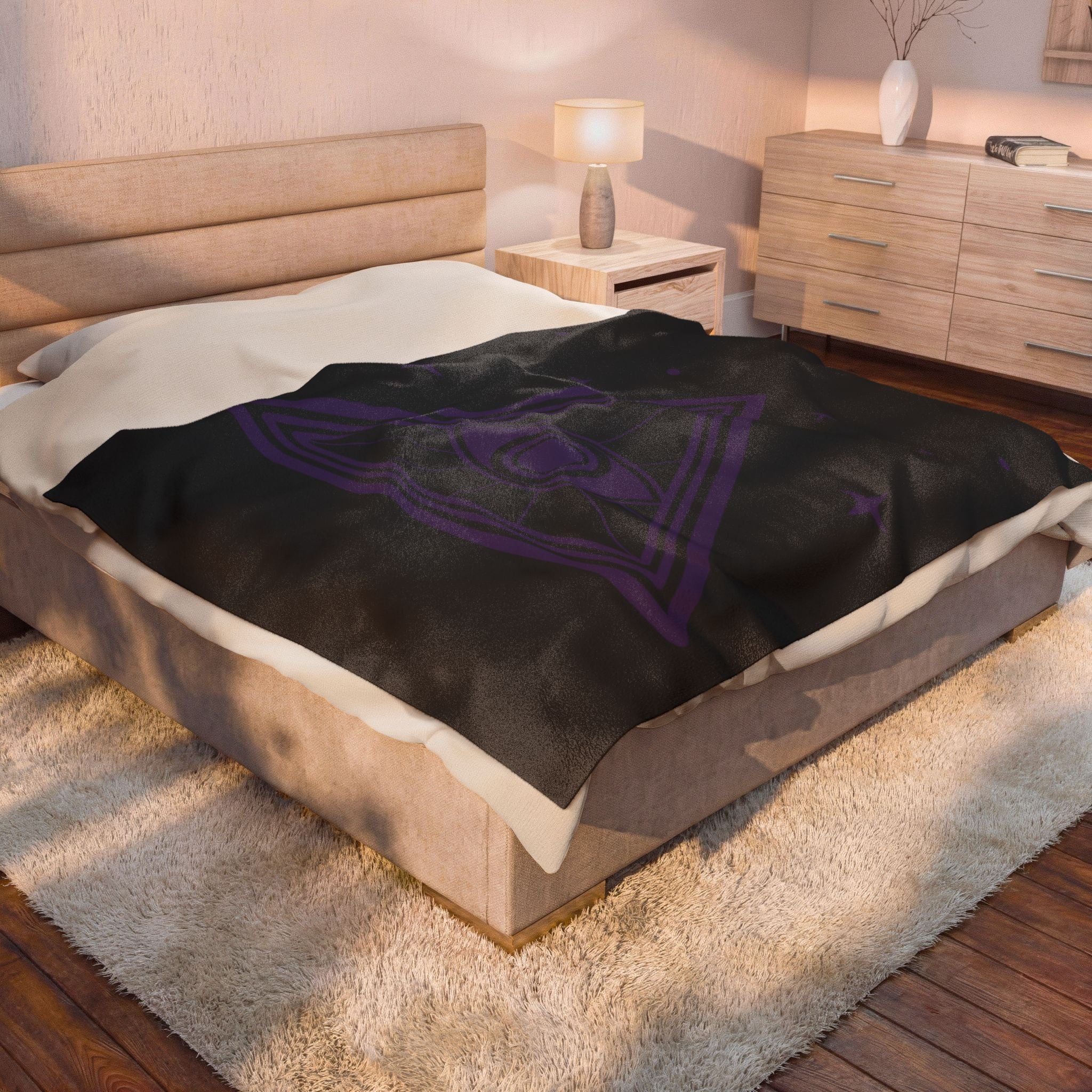 Protective Eye Velveteen Plush Blanket
